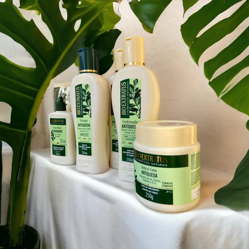 Kit 2 Shamp 2 Cond 1 Banho Creme 250ml 1 Tonico + Final.