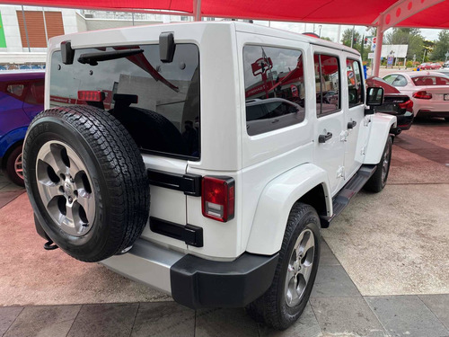 Imagen 6 de 14 de Jeep Wrangler 2018 3.7 Unlimited Sahara 3.6 4x4 At