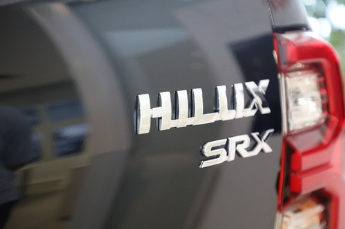 Toyota Hilux Pick-up 2.8 Cd Srx 204cv 4x4 At