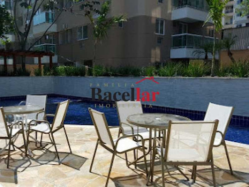Imagem 11 de 13 de Apartamento-locação-praça Seca-rio De Janeiro - Riap20486