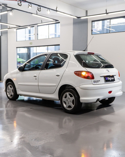Peugeot 206 Techno/ Feline 1.6/ 1.6 Flex 16V 5p
