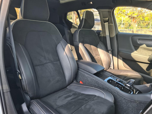 Volvo XC40 1.5 T5 PHEV R-Design Recharge Auto