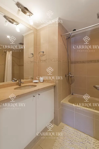 Punta Del Este, Península, Departamento De 2 Dormitorios Con Piscina, Terraza Y Cochera.