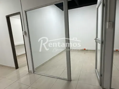 Oficina En Arriendo En Laureles. Cod A775816