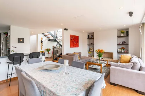 Casa En Venta En El Tejar. Cod V22949