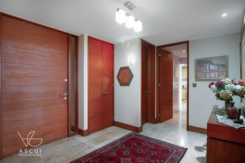 Departamento En Venta De 4 Dorm. En Las Condes