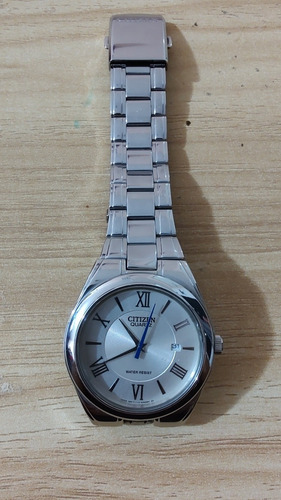Reloj Citizen Quartz De Acero Inoxidable (Usado)
