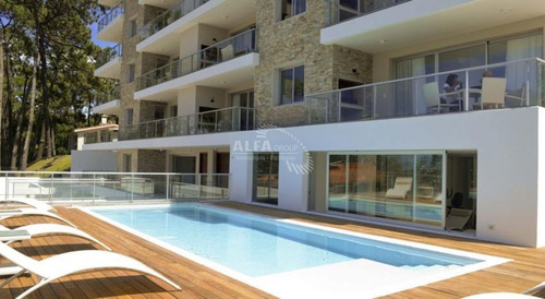 Imagen 3 de 28 de Penthouse, Cercano Al Mar, 3 Dormitorios + Dependencia - Punta Del Este Mansa
