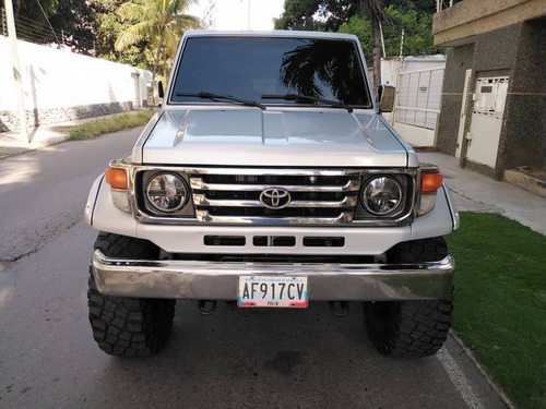 Imagen 2 de 17 de Toyota Machito Lx Sincronico 4x4