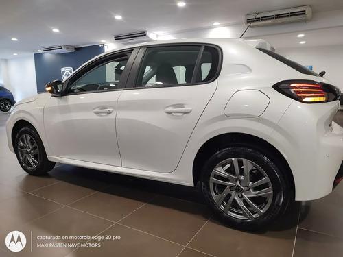 Peugeot 208 1.6 Allure