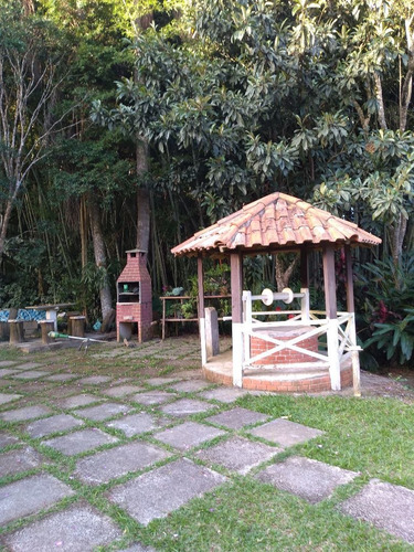 Linda Chácara Em Suzano