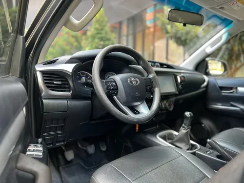 Toyota Hilux 2.4l