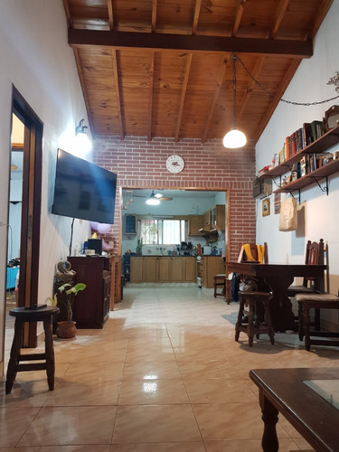 Casa En Venta Con Lote De 400 Mts2