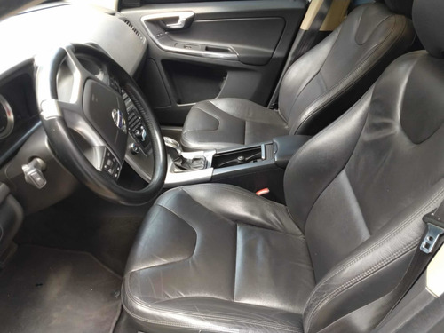Imagen 12 de 12 de Volvo Xc60 Kinecct