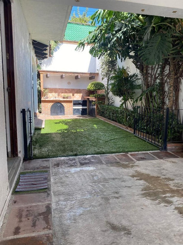 Casa En Venta En Rincon Colonial Calacoaya, Atizapan