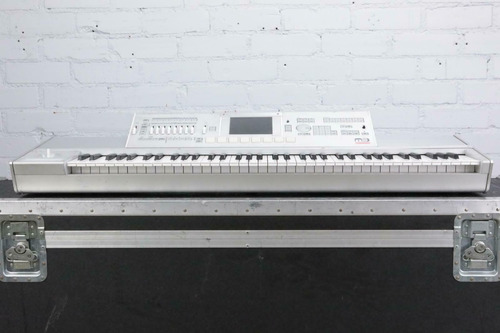Imagen 2 de 3 de Korg M3 73 Key Workstation