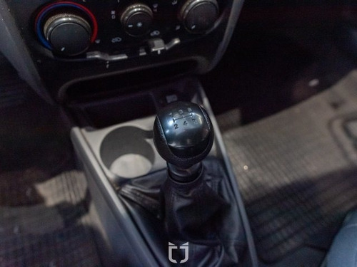 Imagem 11 de 12 de Strada 1.4 Mpi Hard Working Ce 8v Flex 2p Manual