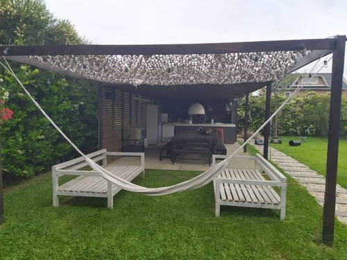 Imagen 5 de 27 de Venta Impecable 4 Dormitorios Castores