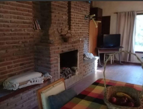 Imagen 5 de 8 de Excelente Chalet Sobre Terreno De 1000m2 A Metros De Ruta 26