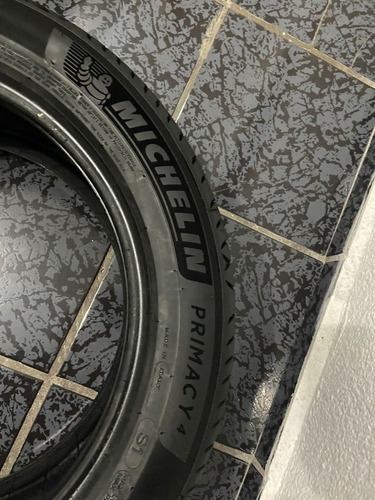 Llanta Michelin Primacy 4 P 215/50r18 91 W (Usado)