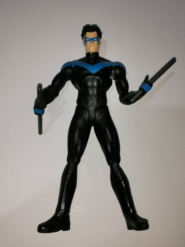 Figura De Nightwing Liga De La Justicia Con Defecto