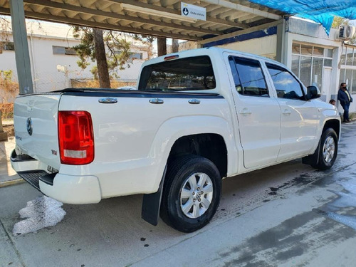 Imagen 7 de 9 de Volkswagen Amarok 2.0 Tdi 4x2 Dc Trendline 180 Hp 2015
