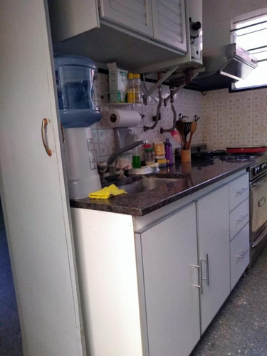 Imagen 5 de 10 de Casa Ph En Venta En Ituzaingó Con Dos Dormitorios
