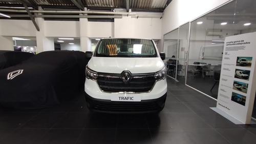 Renault Trafic Techo Bajo 2025