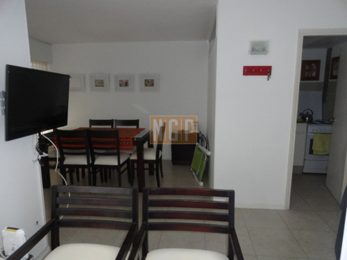 Imagen 4 de 13 de Apartamento Reciclado Cerca De Todo En La Península