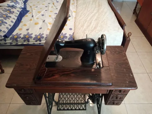 Maquina De Coser Singer (Usado)
