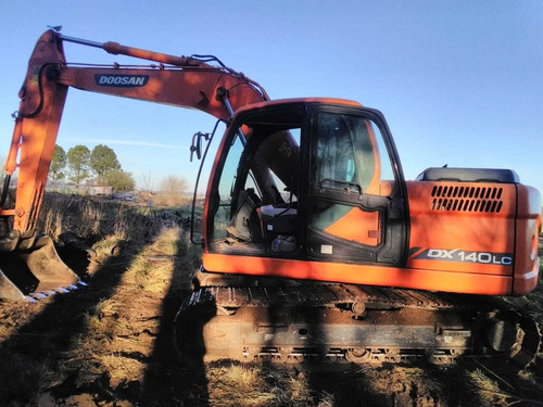 Excavadora Doosan Dx 140 Lcv Retroexcavadora