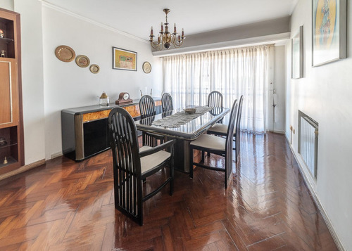 Venta 5 Ambientes Con Dependencia, Balcón, Baulera Y Cochera