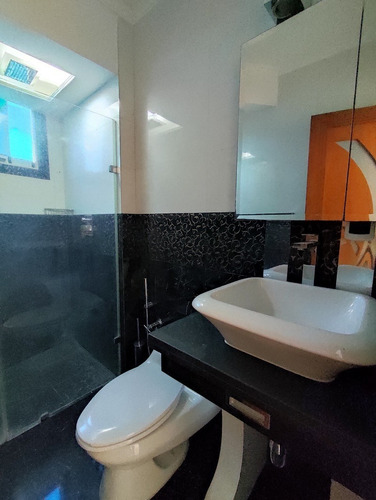 Imagen 24 de 28 de Apartamento En Maracay, Urb. La Soledad, Res, Diamond Suites, Carlos Tona, 04129305244, Cod: Ata-922