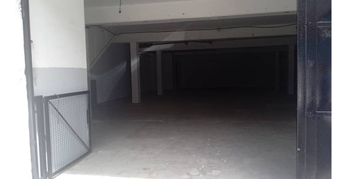 Para Cliente Directo. Alquilo Galpón En Boleita. 500 Mts. Jc