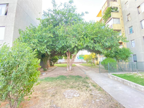 Departamento En Venta De 2d 2b 1est En Conchalí