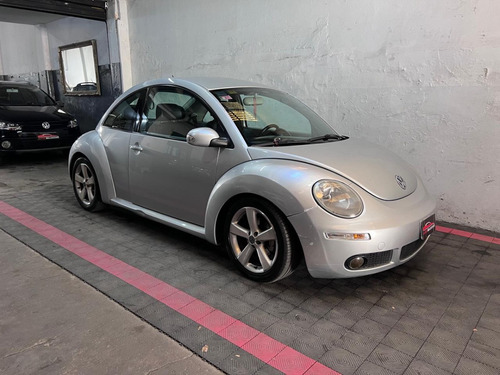 Volkswagen New Beetle 2.0 Luxury