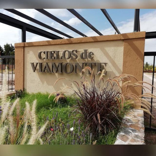Terreno En Calle Viamonte Metros Alte. Brown