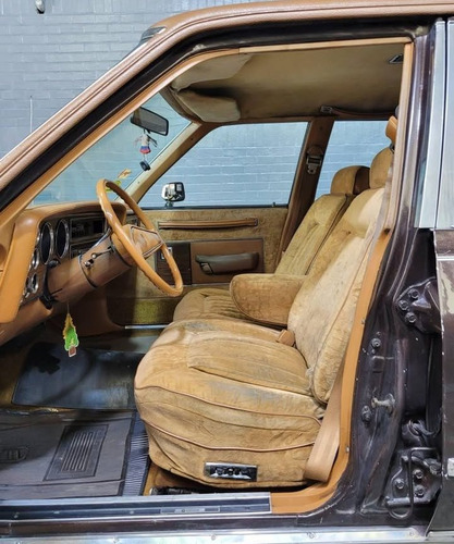Chysler Lebaron 1978 Made In Usa V8 318 Para Importação