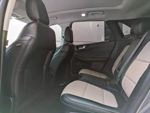Ford Kuga 2.0 Titanium