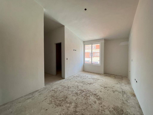 Imagen 6 de 13 de Hilmar Rios C151553 Vende Townhouse En Valles De Camoruco Tlf 0414-432-69-46 @hilmaririos.remax.al