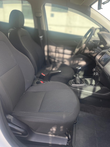 Chevrolet Onix 1.0 Joy 5p