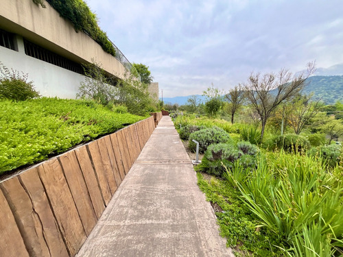 Departamento En Venta La Dehesa // Accesos Y Vista!