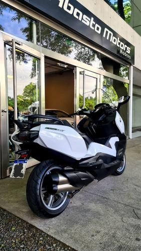 Imagen 5 de 5 de Bmw Gt 650 Abasto Motors