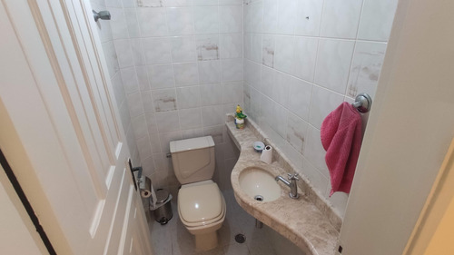 Imagem 8 de 14 de Apartamento Astúrias, 2 Quartos, Sacada, Lazer Completo.