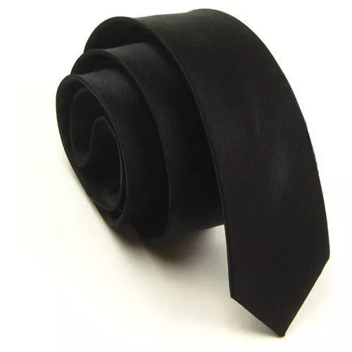Corbata Negra