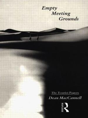 Libro Empty Meeting Grounds - Dean Maccannell