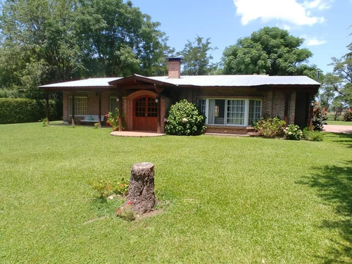 Imagen 1 de 12 de Casa En Club De Campo El Moro