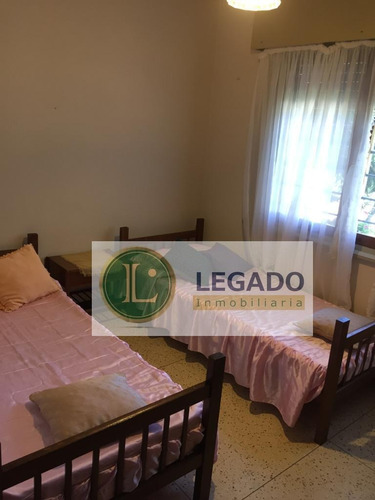 Casa En Venta En Atlántida, Excelente Ubicación.-