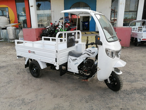 Imagen 1 de 6 de Motocarro 200cc Con Cabina Nuevo Modelo 2021
