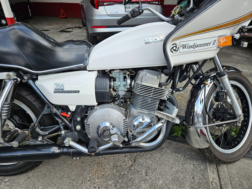 Motocicleta Honda 1976